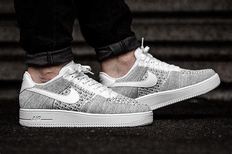 nike air force 1 flyknit low damen gra